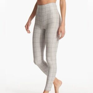 Vuori clean elevation leggings